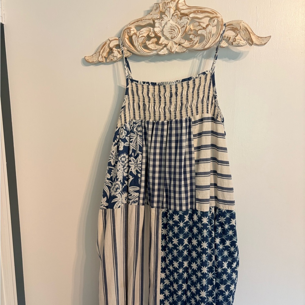 Universal Thread Blue and Cream Gingham Top